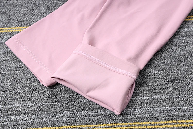 ShapeTights – Högmidjade träningstights i nylon