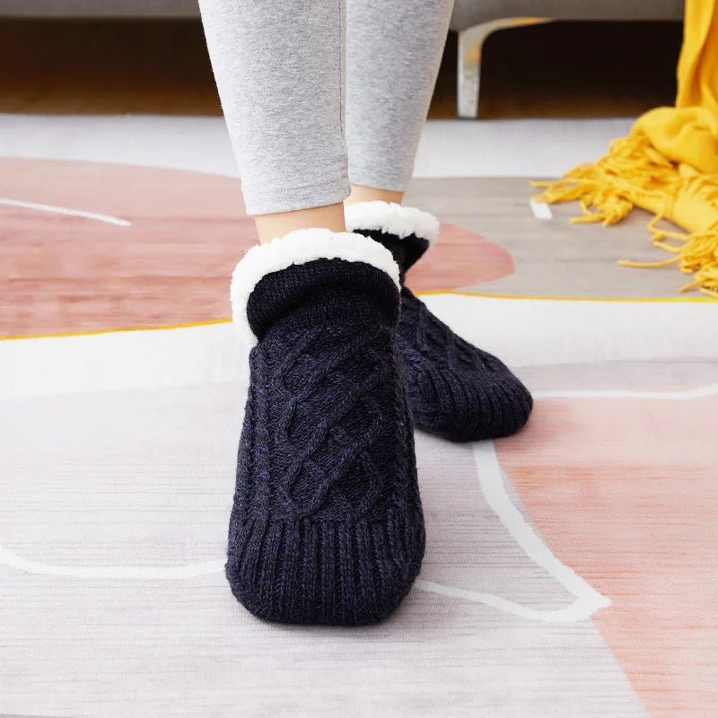 Vinterstrumpor i stickad fleece – halkfria dam-/herrsockor