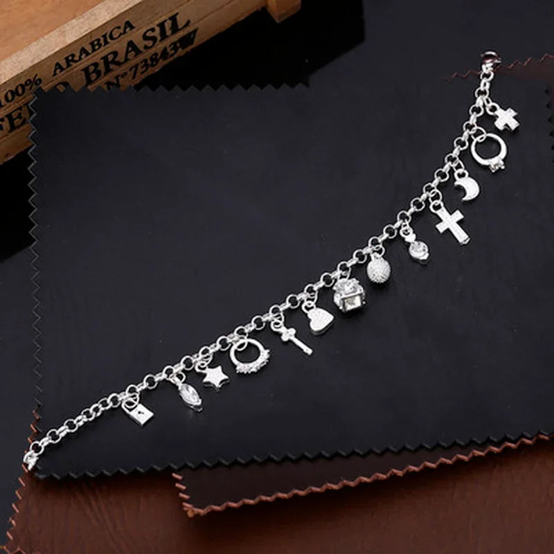 Armband Tilde (13 berlocker på kedja – charmarmband i silverfärg)