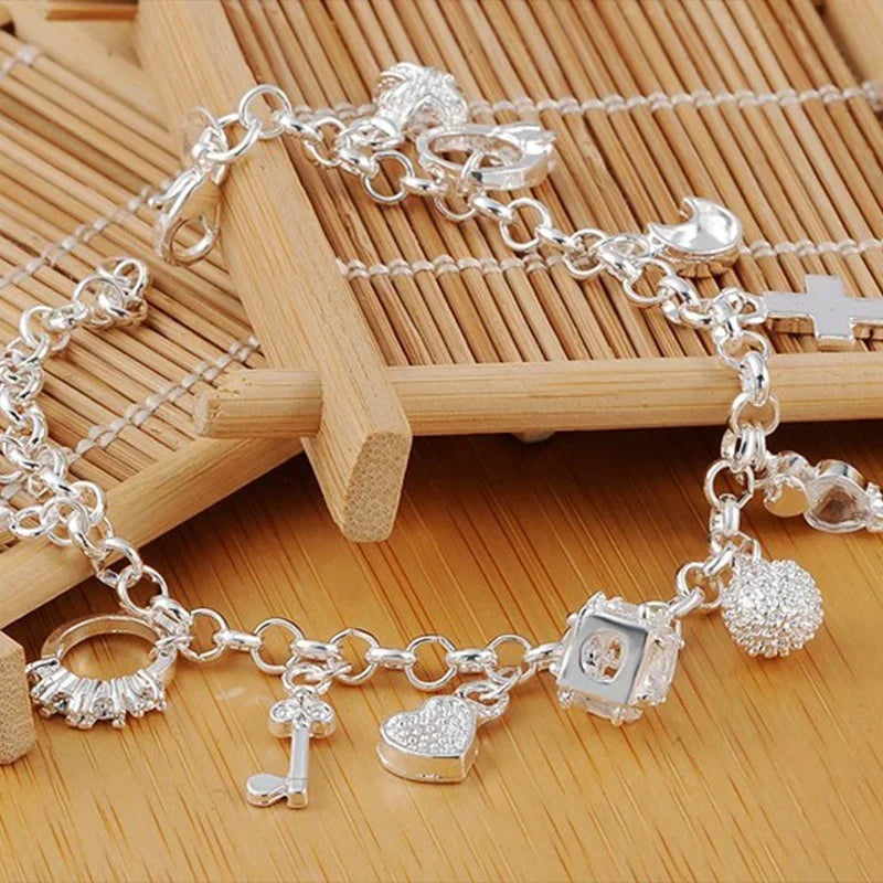 Armband Tilde (13 berlocker på kedja – charmarmband i silverfärg)