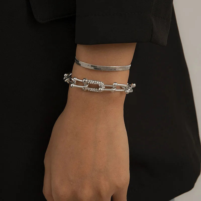 Armband Elvira (ormkedja i guldfärg – justerbar länkdesign)