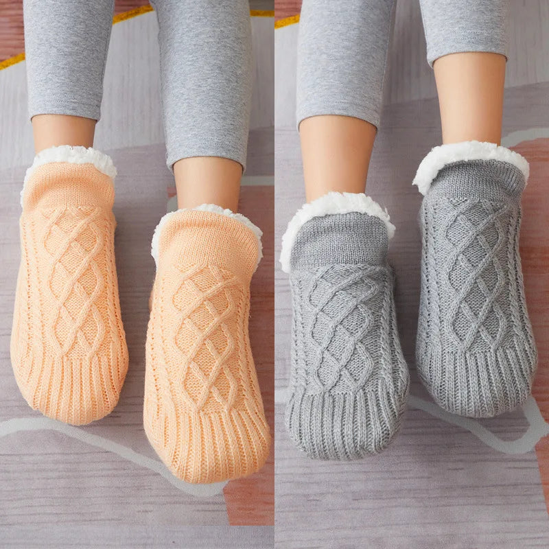 Vinterstrumpor i stickad fleece – halkfria dam-/herrsockor