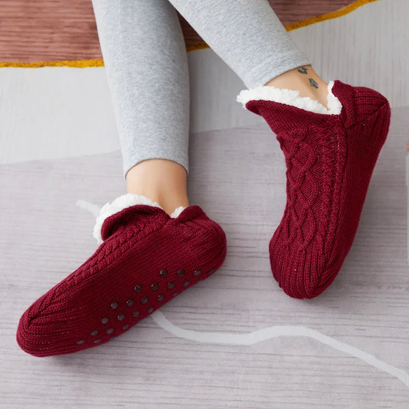Vinterstrumpor i stickad fleece – halkfria dam-/herrsockor