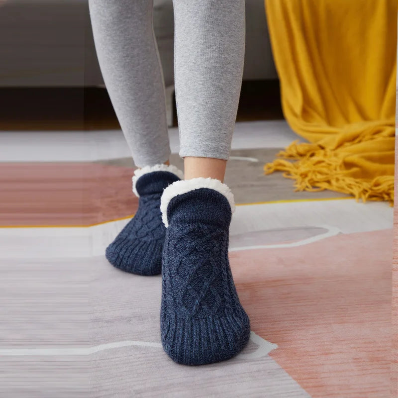 Vinterstrumpor i stickad fleece – halkfria dam-/herrsockor