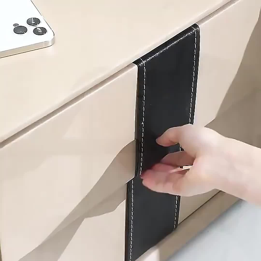 Pyörivä vaatehöyrystin