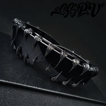 Unika solglasögon – hajtandsdesign & handgjorda detaljer