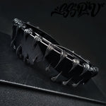 Unika solglasögon – hajtandsdesign & handgjorda detaljer