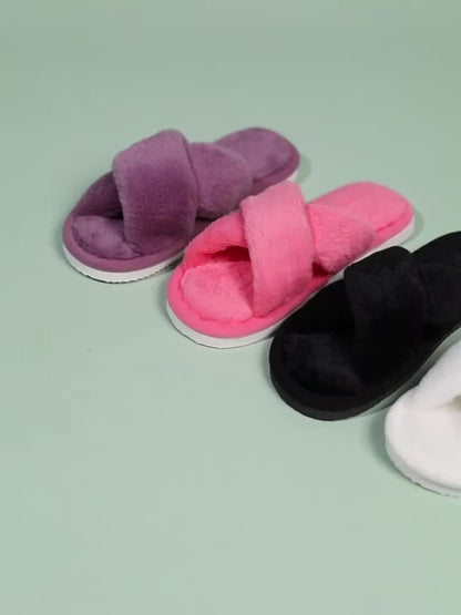 Pörröiset tohvelit – Avokärkiset, pehmeät ja mukavat