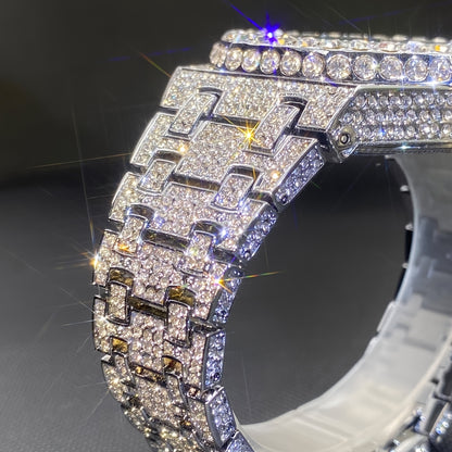 Klocka Magnus (herrklocka i guldfärg med strass & datumvisning)