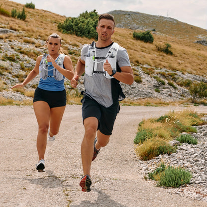 Juoksuliivi 5,5 litran vesirakolla