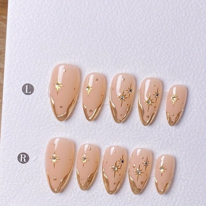 GoldenBurst™ – Lyxiga Guldnaglar med Stjärndesign (10-pack)