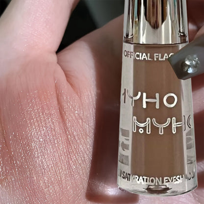 Glittra™ – Nestemäinen luomiväri kimaltelevalla glitterillä