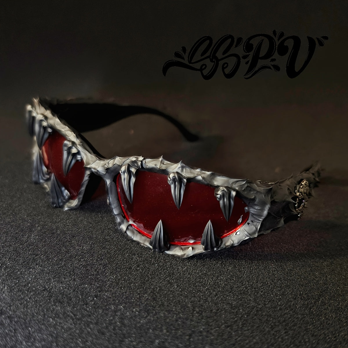 Modeglasögon – amerikansk stil med resin-dekoration