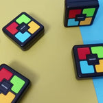 Muistipeli™ – Kädessä pidettävä ääni- ja valopeli