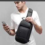 UrbanChest™ – Stilren Herrväska för Vardag & Resa