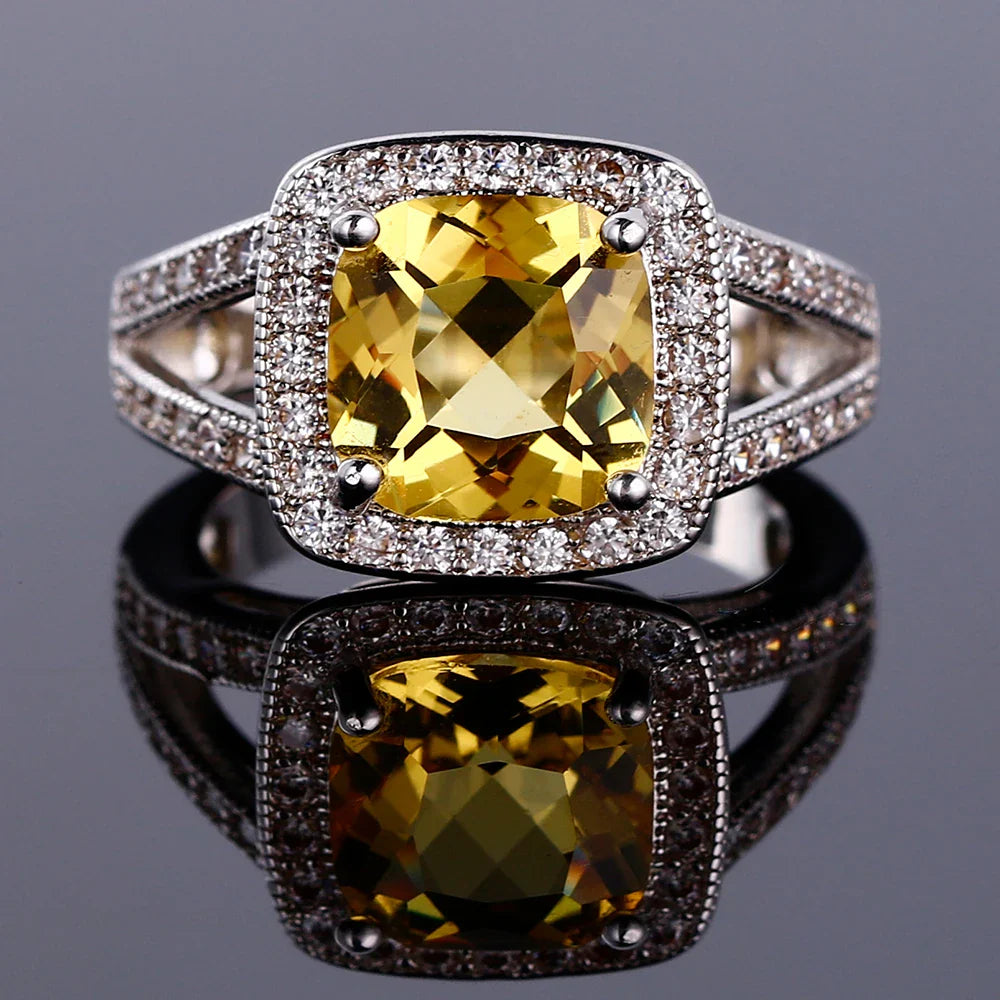 Ring Emilia (färgglad ring med zirkoner – klassisk design)