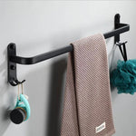 Musta pyyheteline – 3-tasoinen seinälle kiinnitettävä