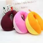 NyföddKudde™ – U-formad Resekudde för Barn i Bil