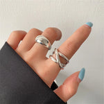 Ring Sanna (handgjord ring med oregelbundna vattendroppar & korsdesign)