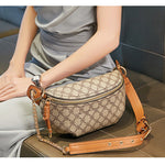 Retro Kvinnotaske™ – Mönstrad Crescent-formad Axelväska