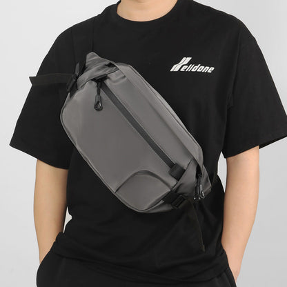 StudentBröstväska™ – Multifunktionell Axelväska