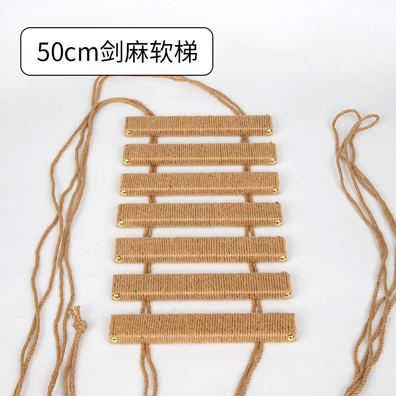 Väggmonterad Klätterställning™ – Kattställning i Massivt Trä