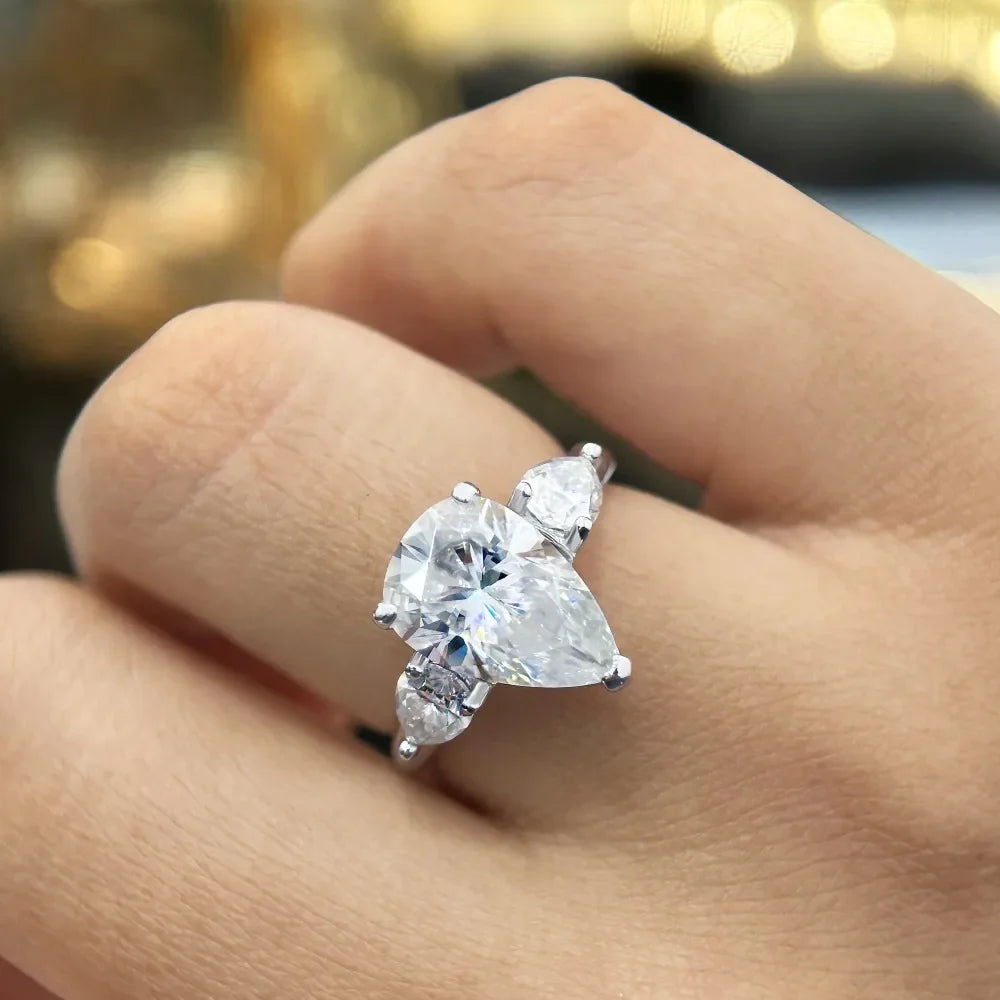 Droppformad ring med sten – 1–4 ct