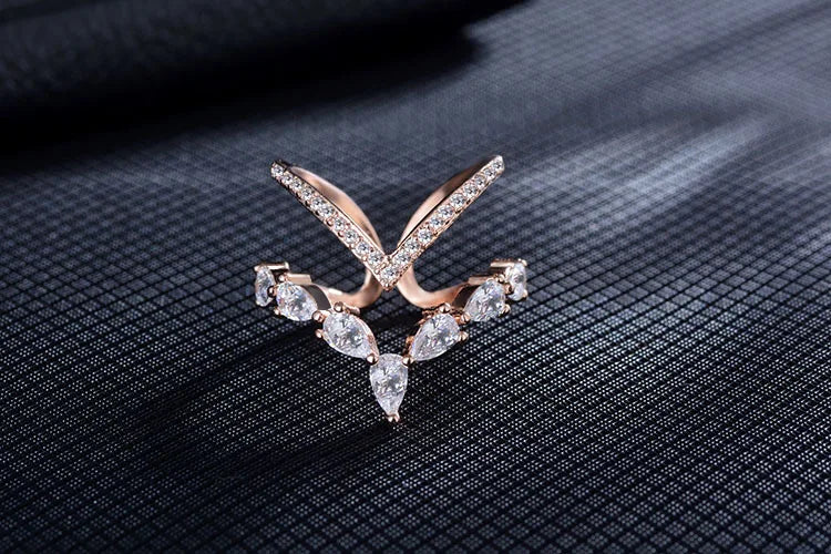 Ring Selma (dubbellager-ring med zirkoner – justerbar)