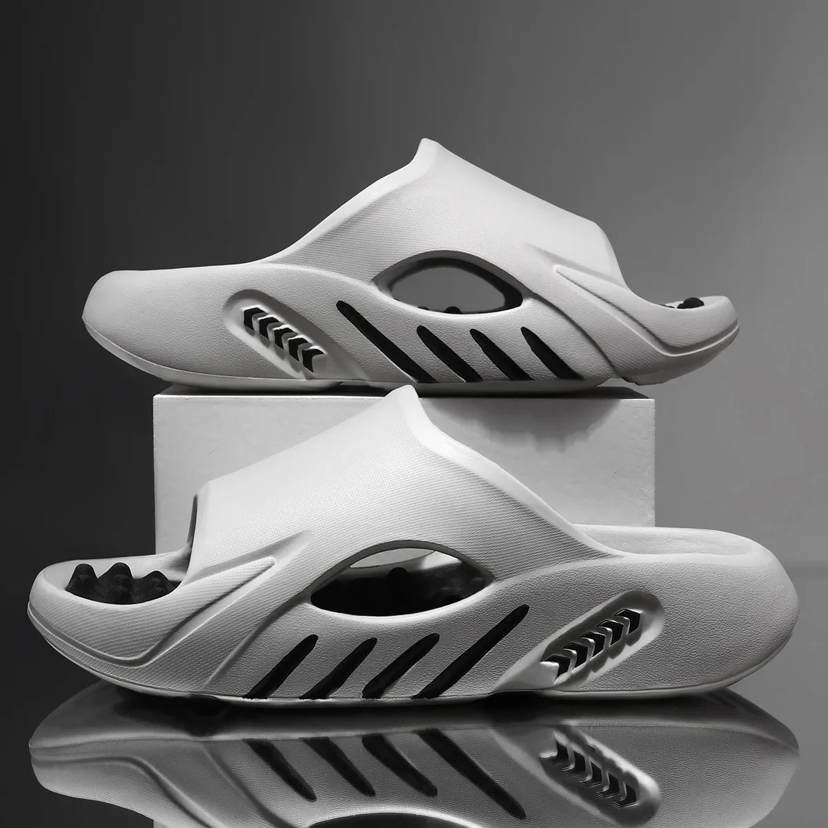 Herrsandaler – halkfria sommar-/badtofflor unisex