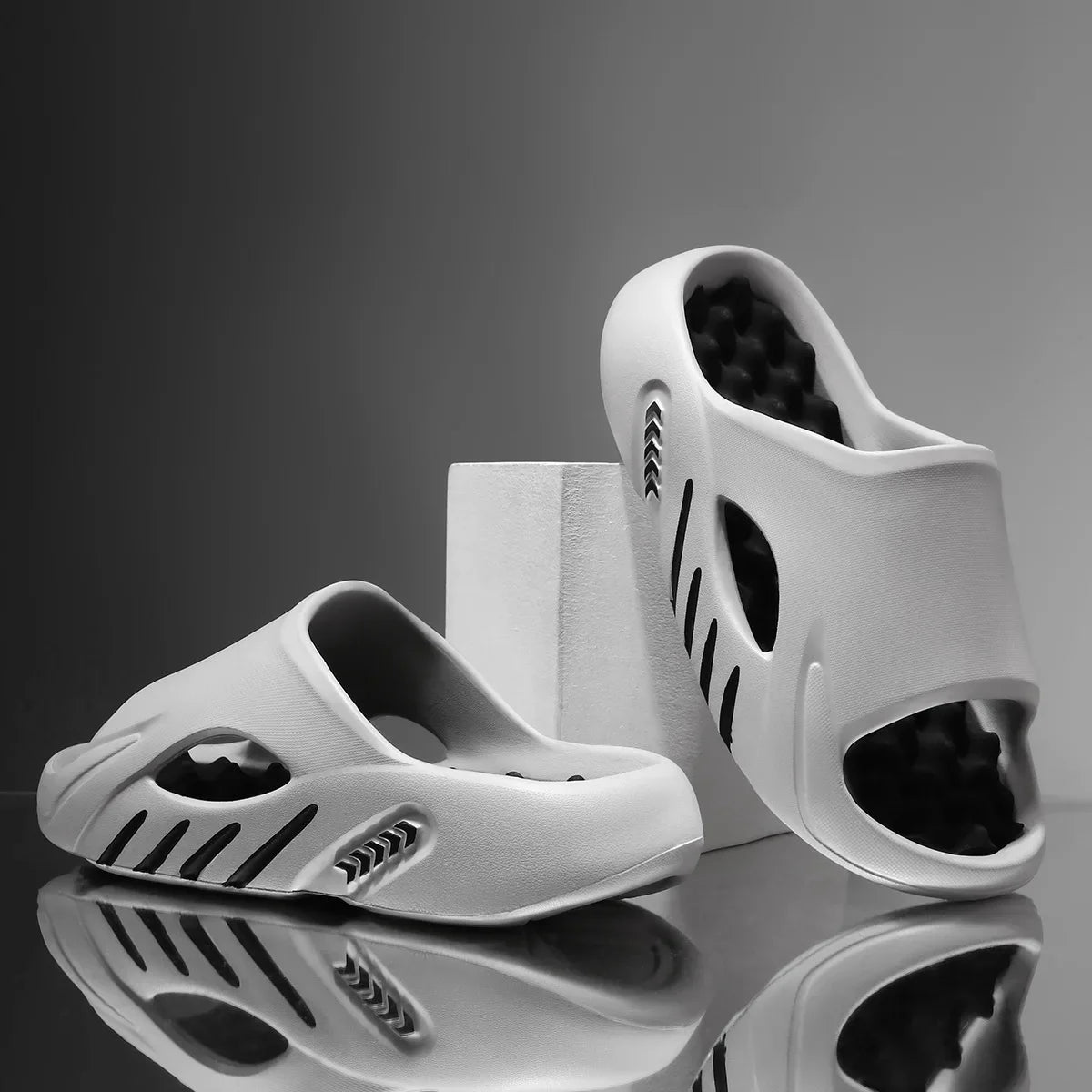 Herrsandaler – halkfria sommar-/badtofflor unisex