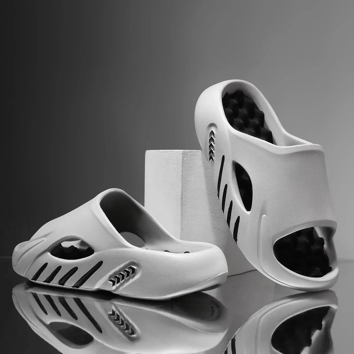 Herrsandaler – halkfria sommar-/badtofflor unisex