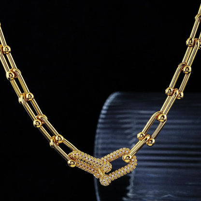 Kedjehalsband med låsdetalj – chunky modehalsband