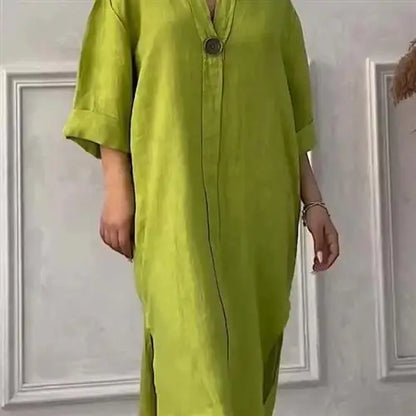 Damklänning i linne – lång skjortklänning med knappar