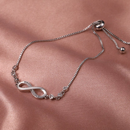 Armband Selina (lyckoarmband i silverfärg med zirkonsten)