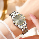 Klocka Ingrid (damklocka i silverfärg med datum & vattenskydd)