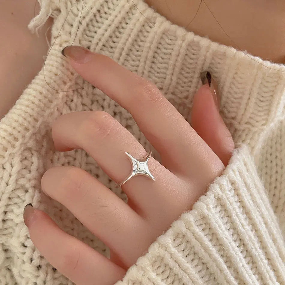 Ring Stella (justerbar ring med stjärndesign – vintage stil)