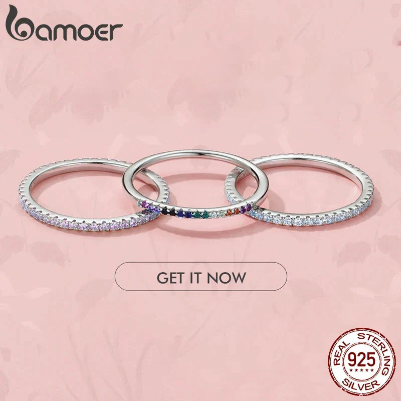 Ring Evelina (guldfärgad ring med gnistrande stenar – stapelbar)