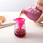 Hopfällbar tratt silikon – praktiskt köksredskap i rött