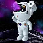GalaxiLjus™ – Astronaut Projektorlampa med Timer