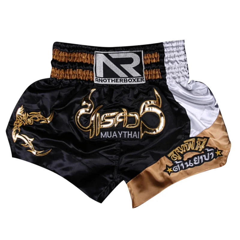 Muay Thai shorts – broderade kickboxningsshorts för vuxna & barn