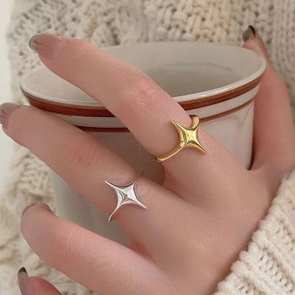 Ring Stella (justerbar ring med stjärndesign – vintage stil)