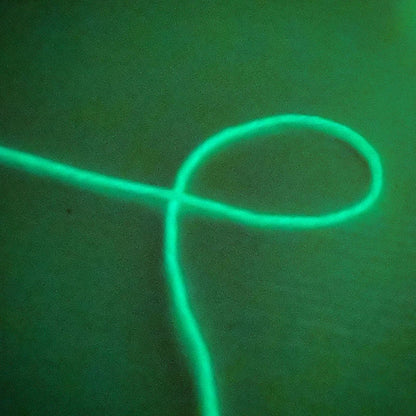 Självlysande garn 50 g – lysande garn för tröjor, mössor & mattor