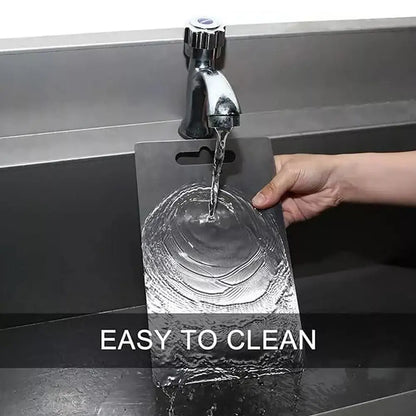 Titaanista valmistettu leikkuulauta, joka on valmistettu 100 % puhtaasta titaanista