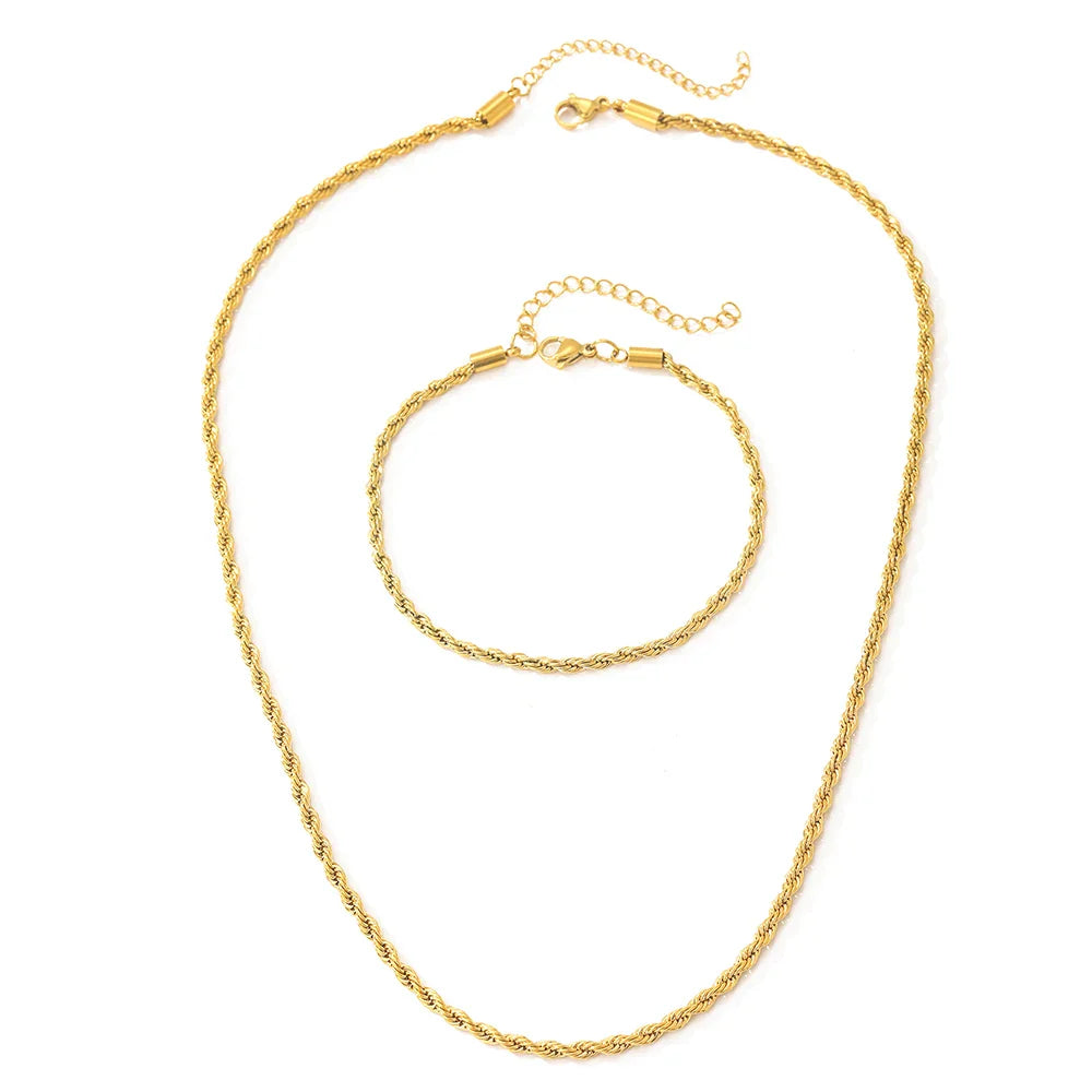 Halsband & armband i silverfärg – tvinnad kedja