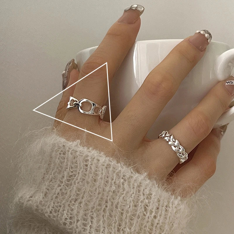 Ring Sanna (handgjord ring med oregelbundna vattendroppar & korsdesign)