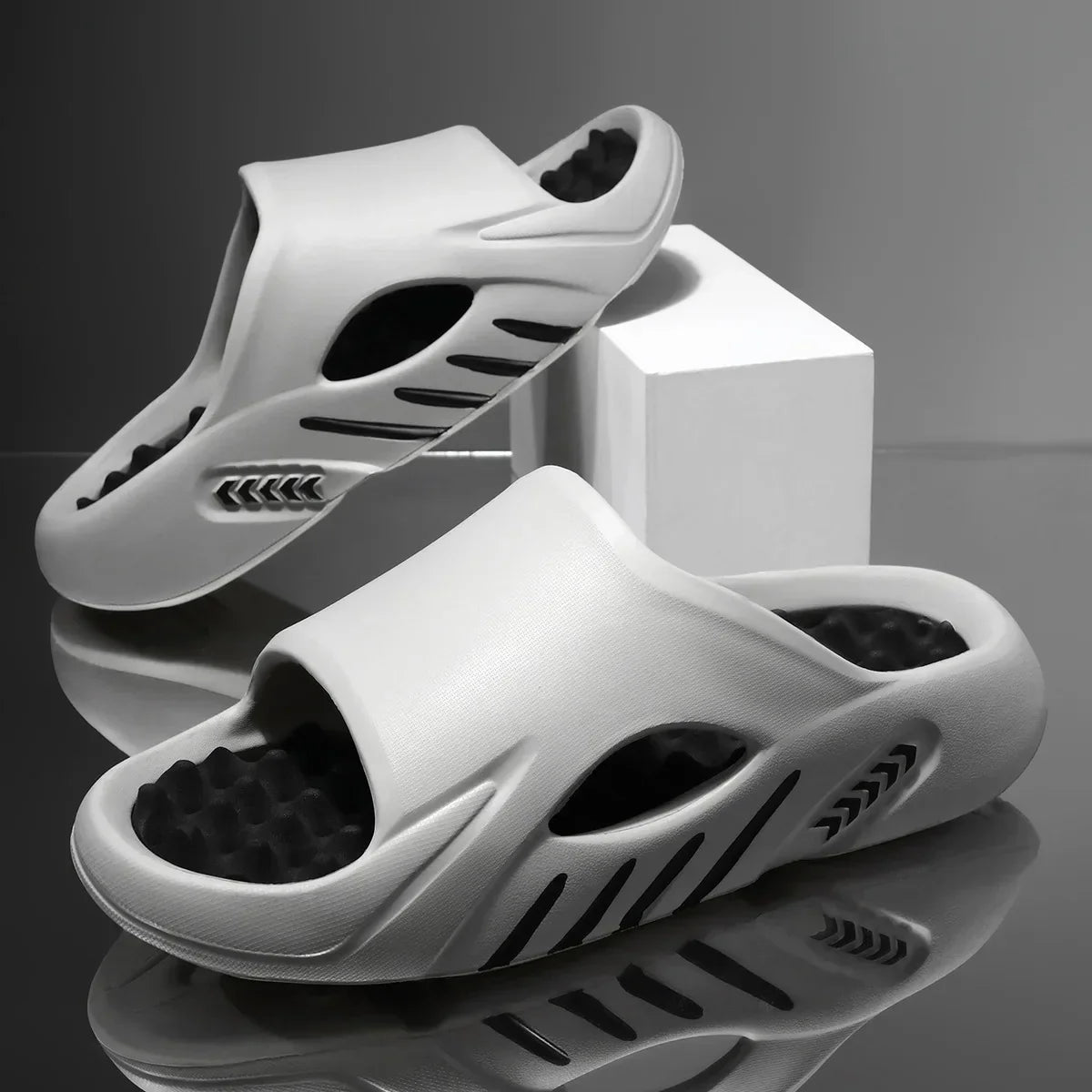 Herrsandaler – halkfria sommar-/badtofflor unisex