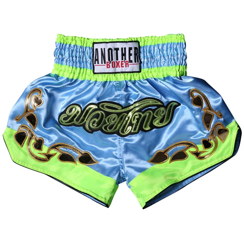 Muay Thai shorts – broderade kickboxningsshorts för vuxna & barn