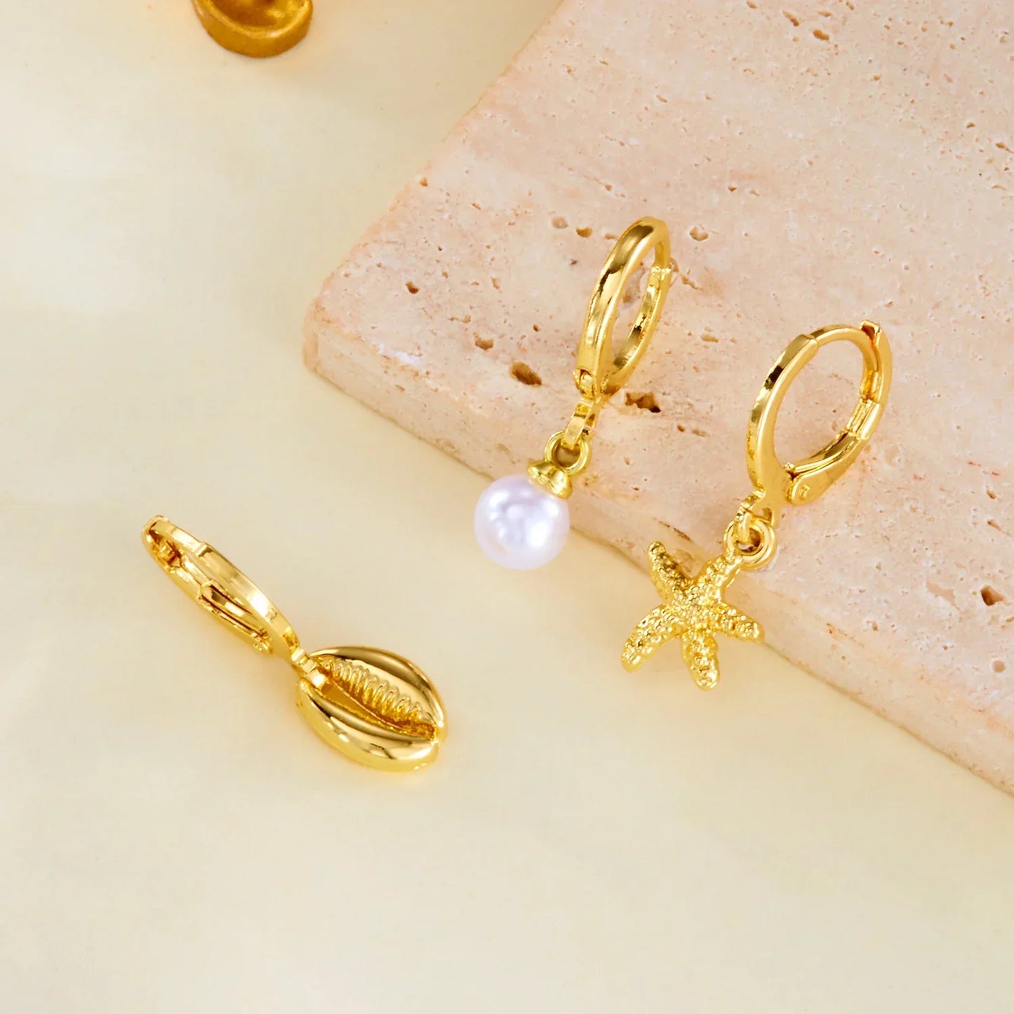 Örhängen Elin (3-pack med snäcka, sjöstjärna & pärlor – boho strandstil)