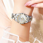 Klocka Ingrid (damklocka i silverfärg med datum & vattenskydd)