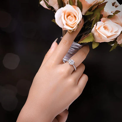 Klassisk rund ring med sten – 0,5–3 ct